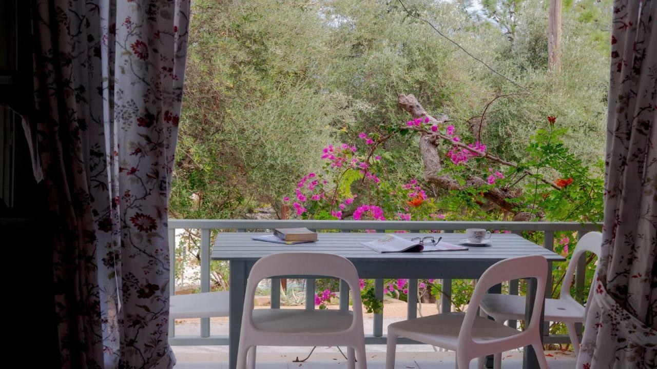Mihaila Bungalows Spartia  Exteriör bild
